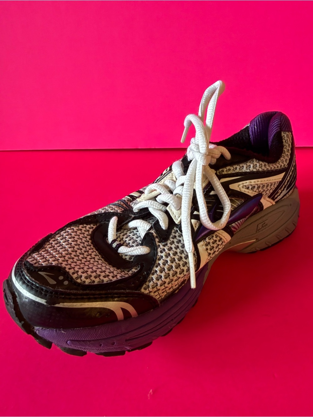 Brooks Women's White Black and Purple Running Shoe